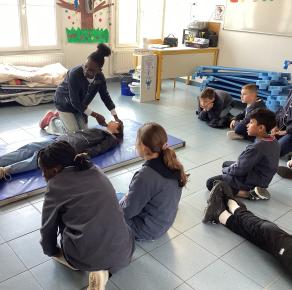 Formation aux gestes qui sauvent CM1 et CM2